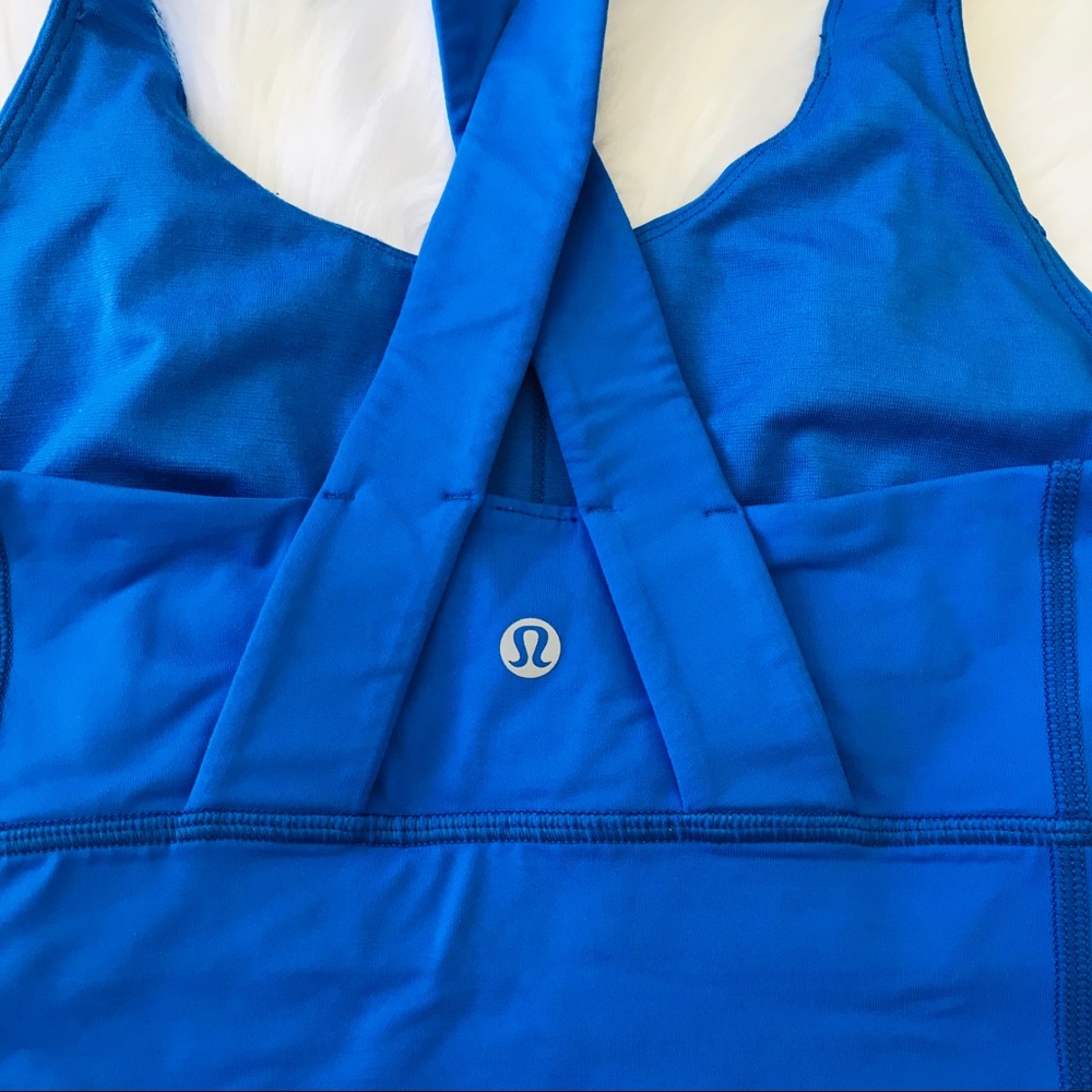 Beat the Heat bra blue lululemon size 6 EUC - Picture 4 of 8